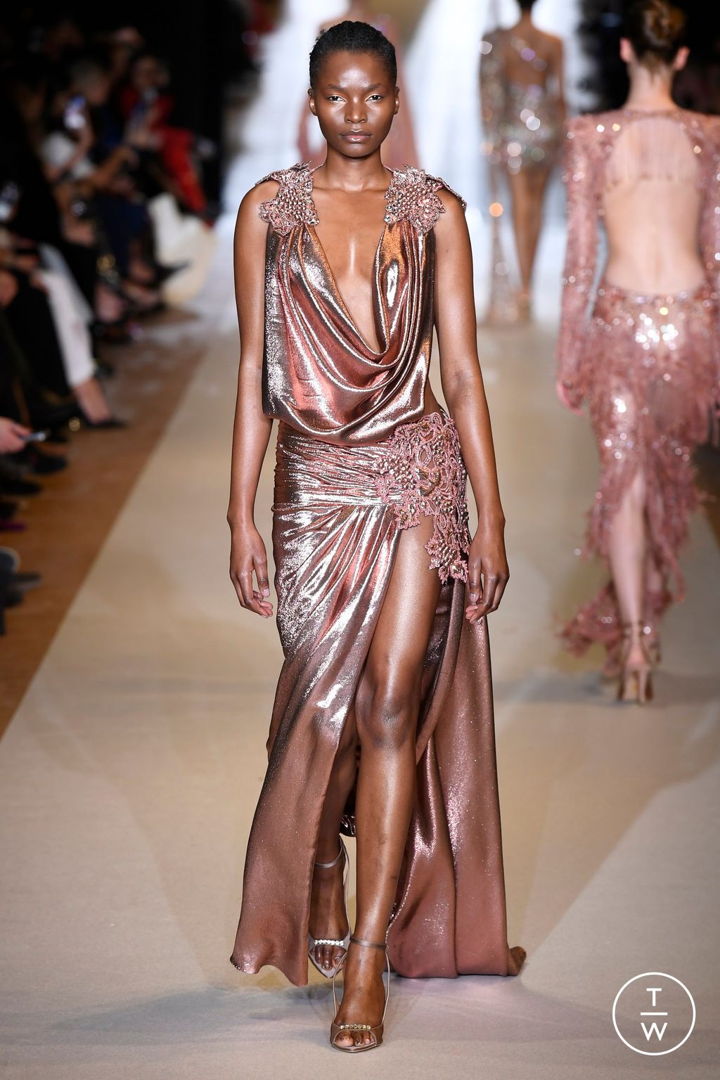 Fashion Week Paris Spring/Summer 2024 look 15 from the Zuhair Murad collection couture