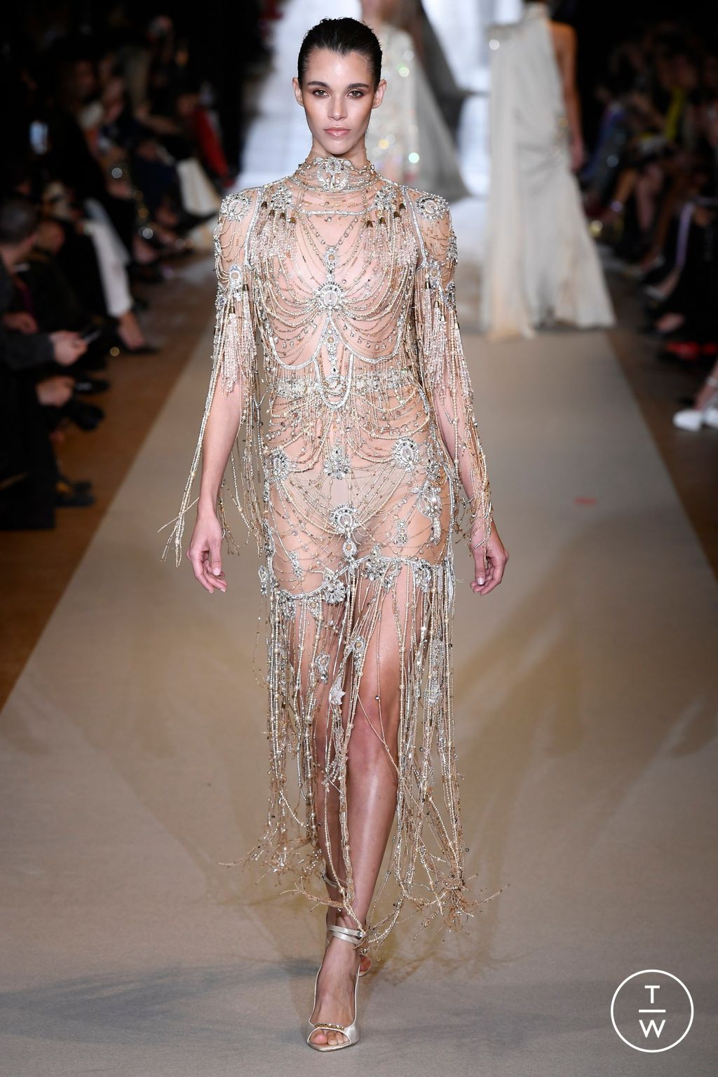 Fashion Week Paris Spring/Summer 2024 look 19 from the Zuhair Murad collection couture