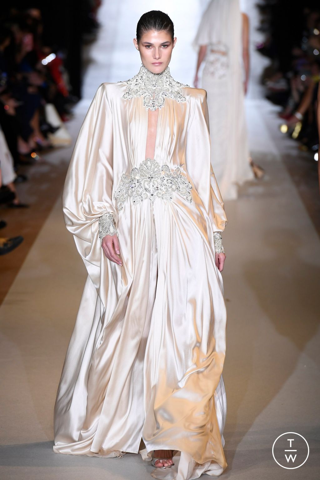 Fashion Week Paris Spring/Summer 2024 look 50 from the Zuhair Murad collection couture