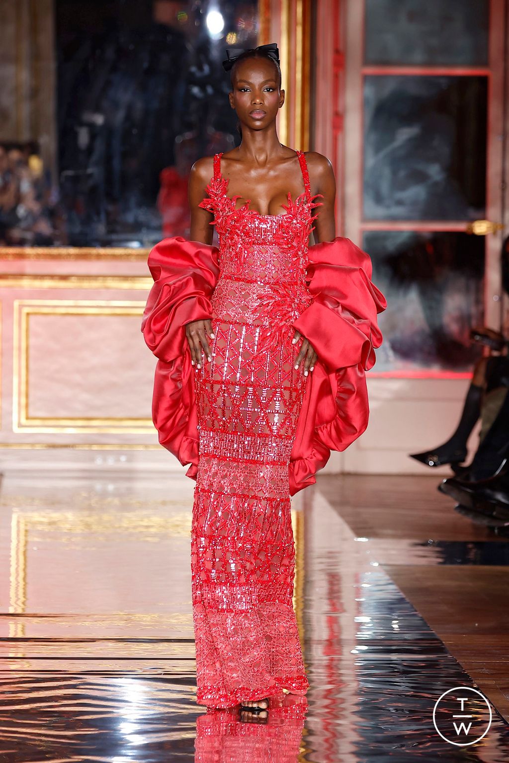 Fashion Week Paris Spring/Summer 2025 look 86 de la collection Zuhair Murad couture