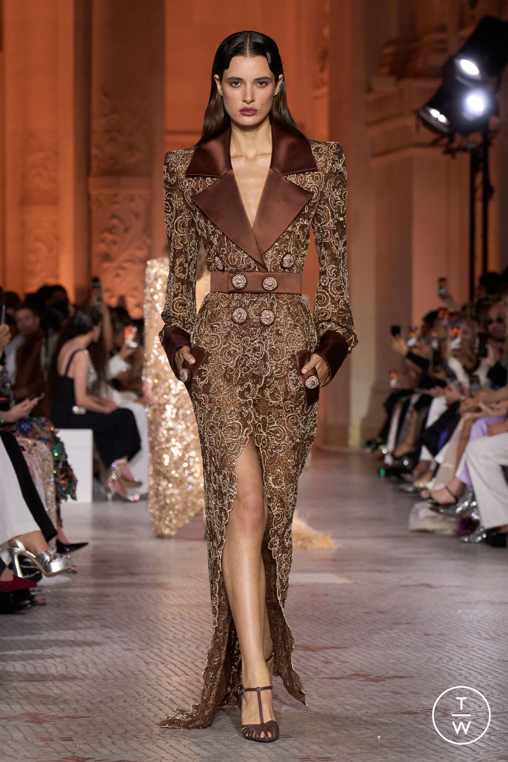 Fashion Week Paris Fall/Winter 2025 look 4 from the Zuhair Murad collection couture
