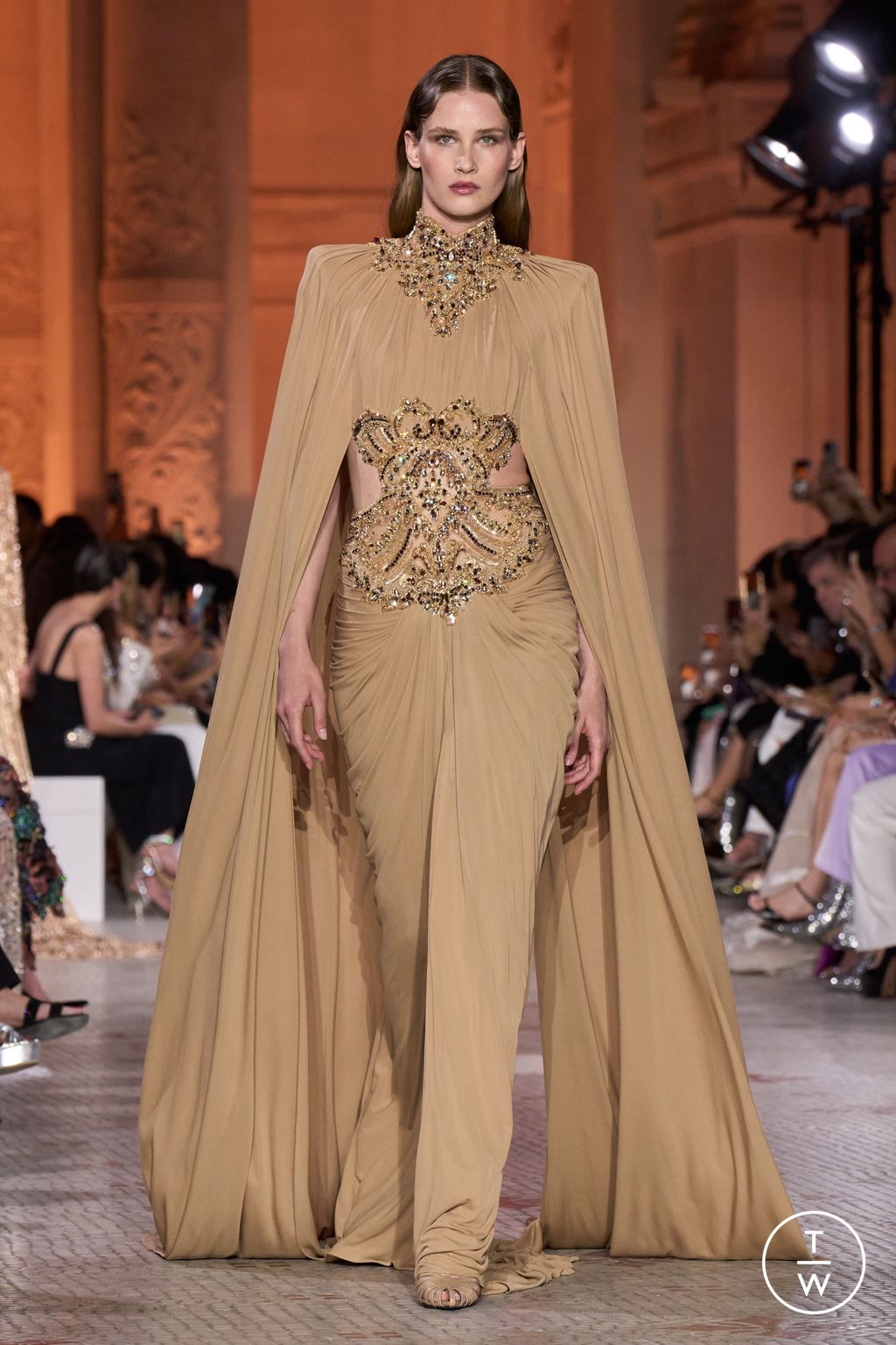 Fashion Week Paris Fall/Winter 2025 look 11 from the Zuhair Murad collection couture