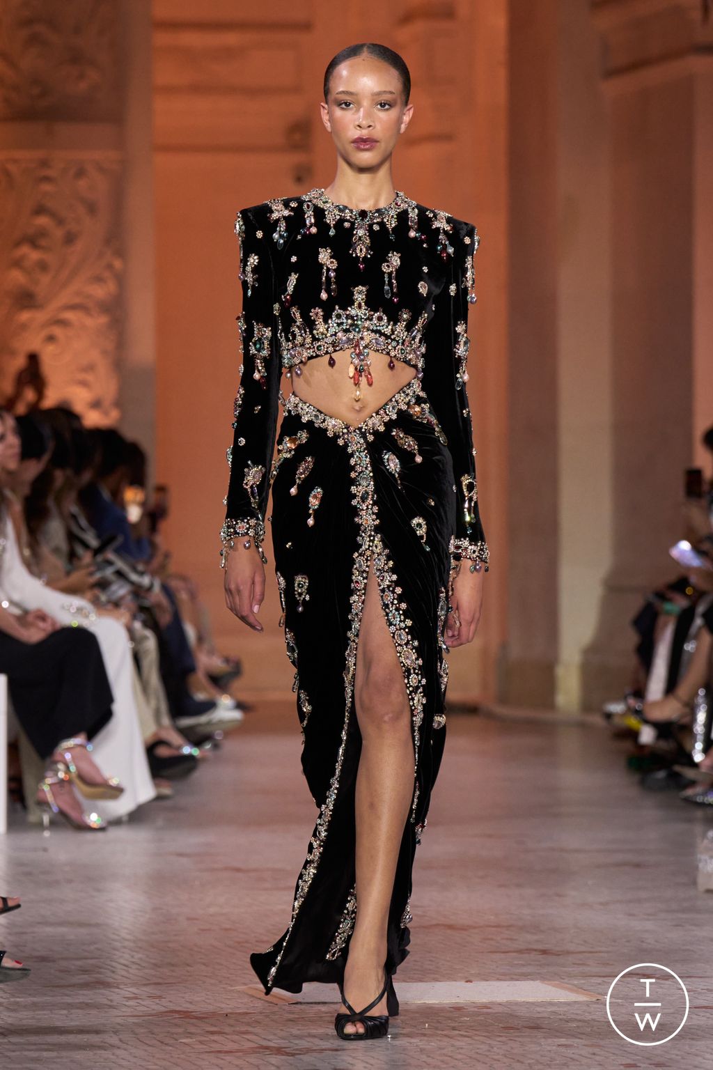 Fashion Week Paris Fall/Winter 2025 look 29 from the Zuhair Murad collection couture