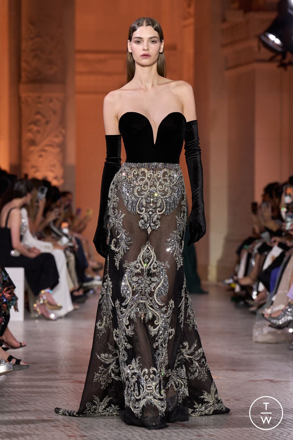 Fashion Week Paris Fall/Winter 2025 look 30 from the Zuhair Murad collection couture