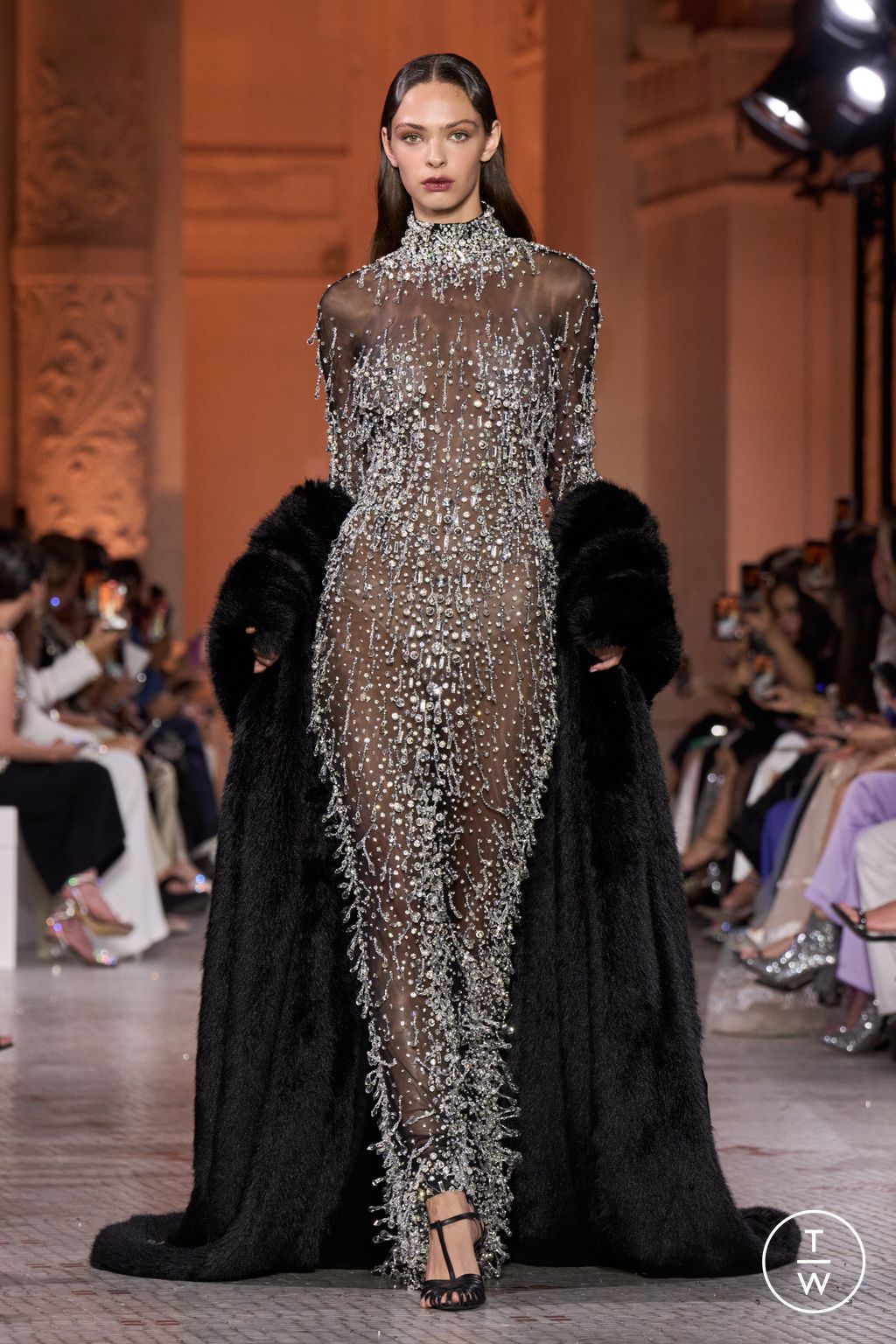 Fashion Week Paris Fall/Winter 2025 look 35 from the Zuhair Murad collection couture