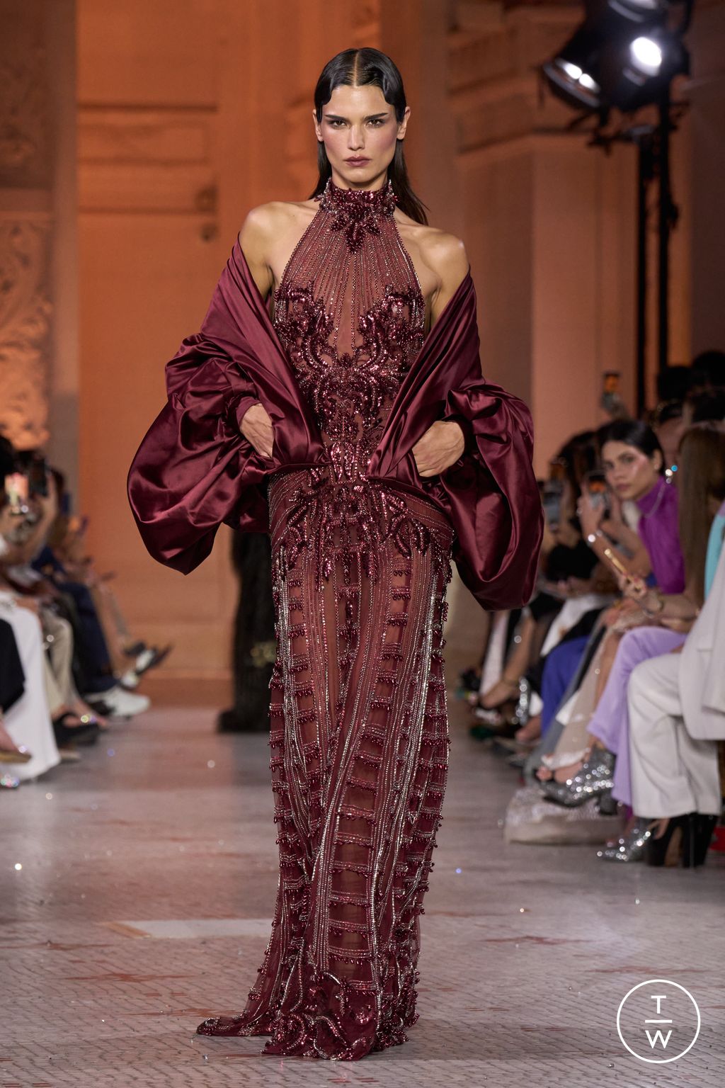 Fashion Week Paris Fall/Winter 2025 look 41 de la collection Zuhair Murad couture