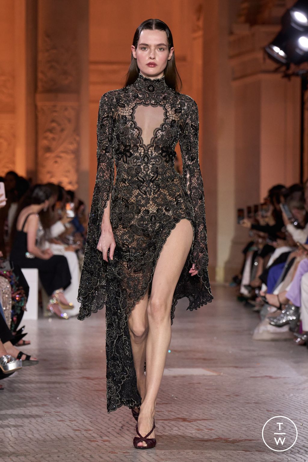 Fashion Week Paris Fall/Winter 2025 look 44 from the Zuhair Murad collection couture