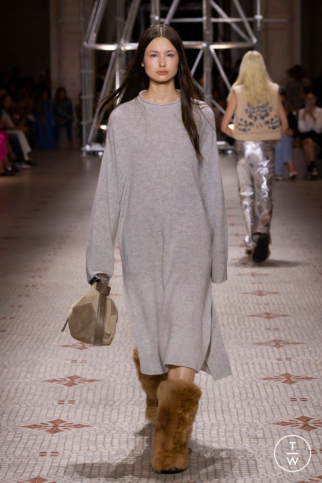 Fashion Week Paris Fall/Winter 2022 look 16 de la collection Zadig&Voltaire womenswear