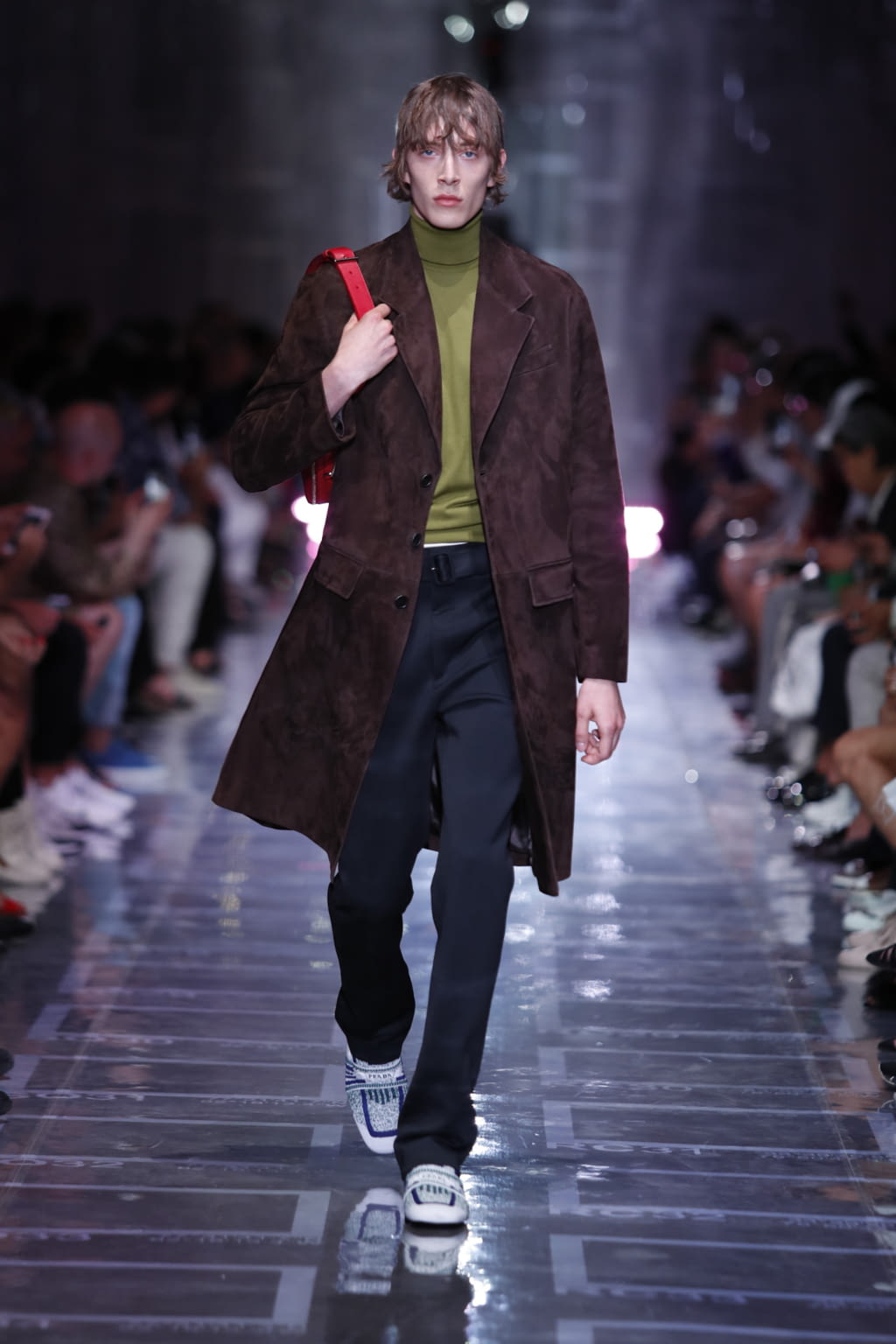 Fashion Week Milan Spring/Summer 2019 look 2 from the Prada collection menswear