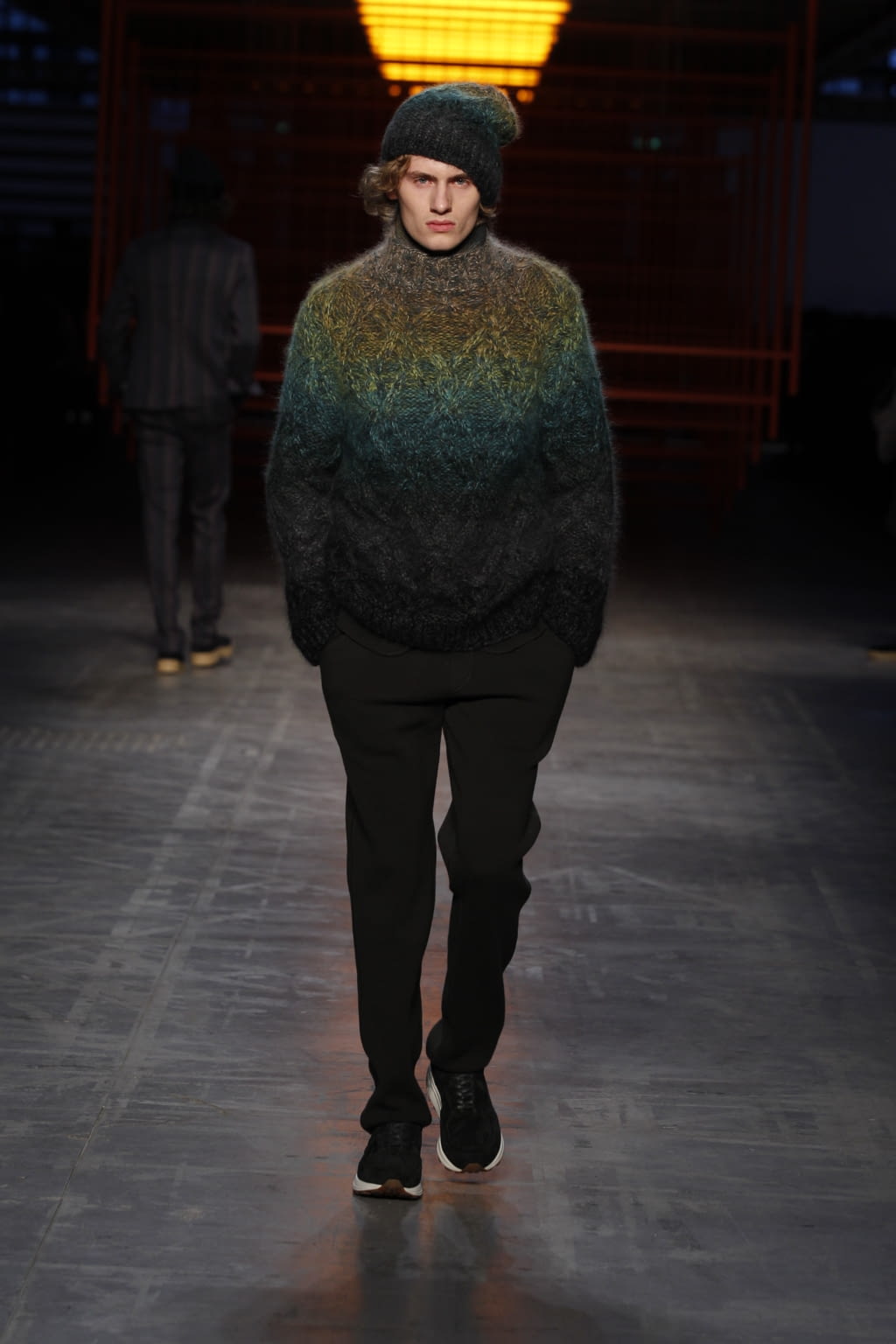 Fashion Week Milan Fall/Winter 2017 look 15 from the Missoni collection menswear