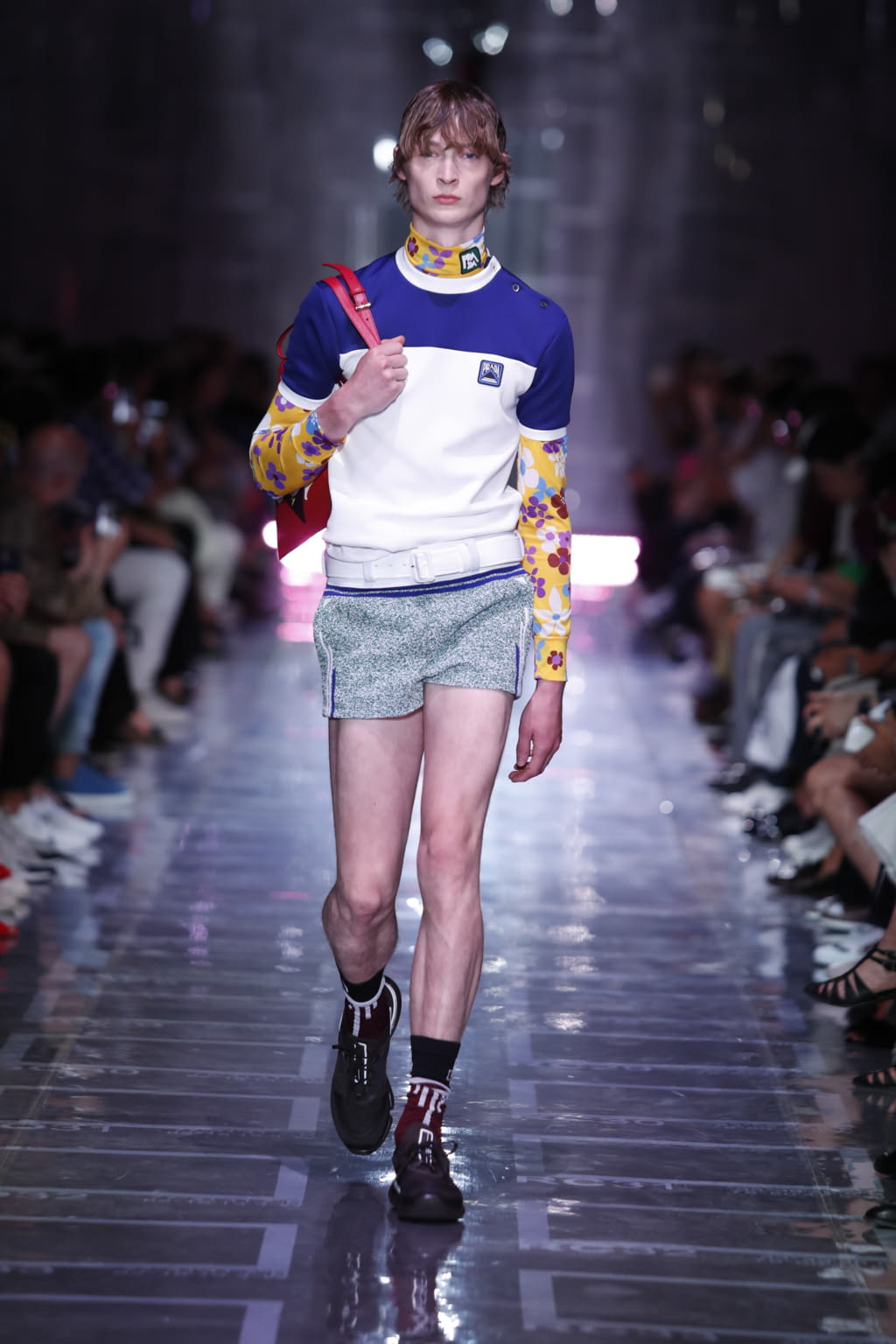 Fashion Week Milan Spring/Summer 2019 look 24 de la collection Prada menswear