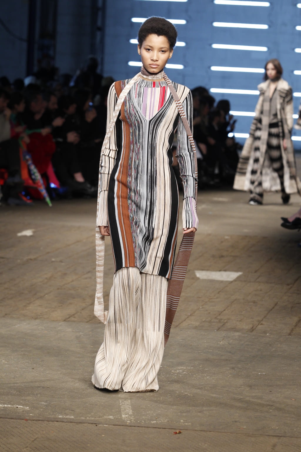 Fashion Week Milan Fall/Winter 2016 look 33 from the Missoni collection womenswear