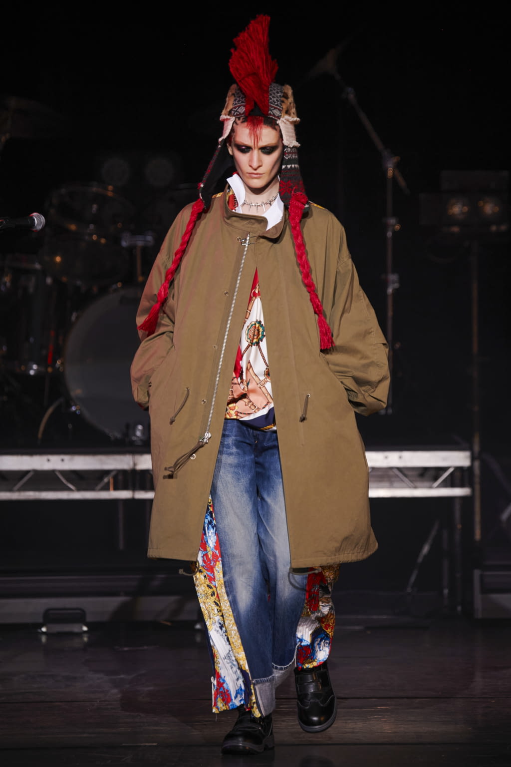 Fashion Week Paris Fall/Winter 2021 look 44 from the Junya Watanabe collection womenswear