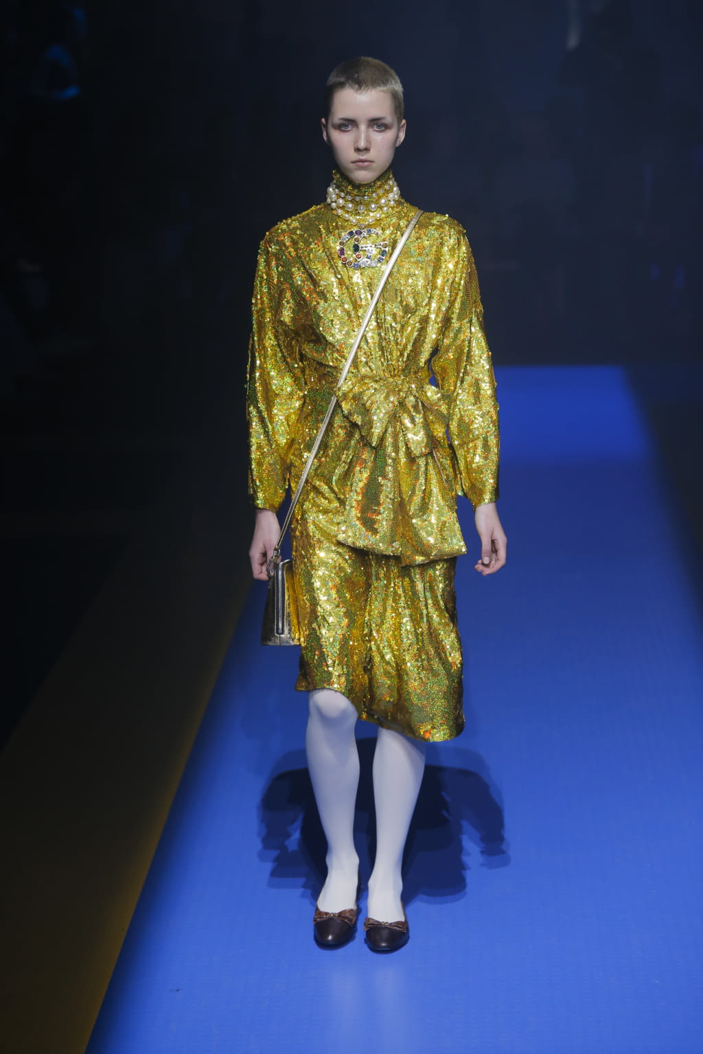 Fashion Week Milan Spring/Summer 2018 look 2 de la collection Gucci womenswear