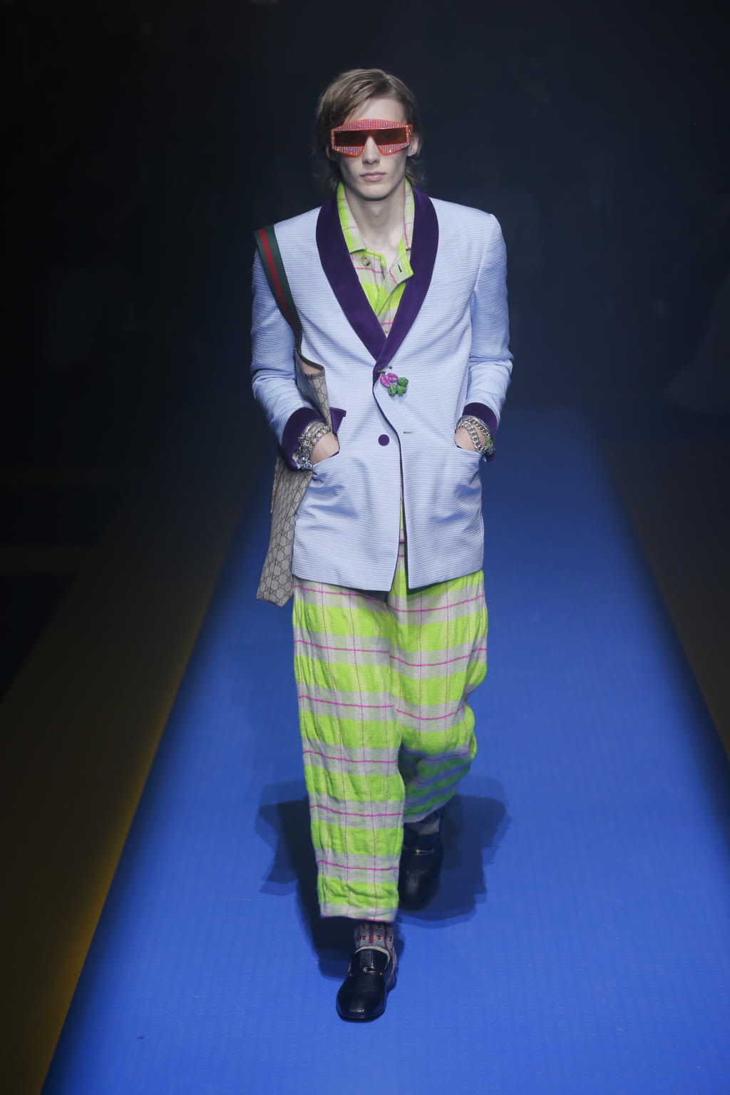 Fashion Week Milan Spring/Summer 2018 look 57 de la collection Gucci womenswear