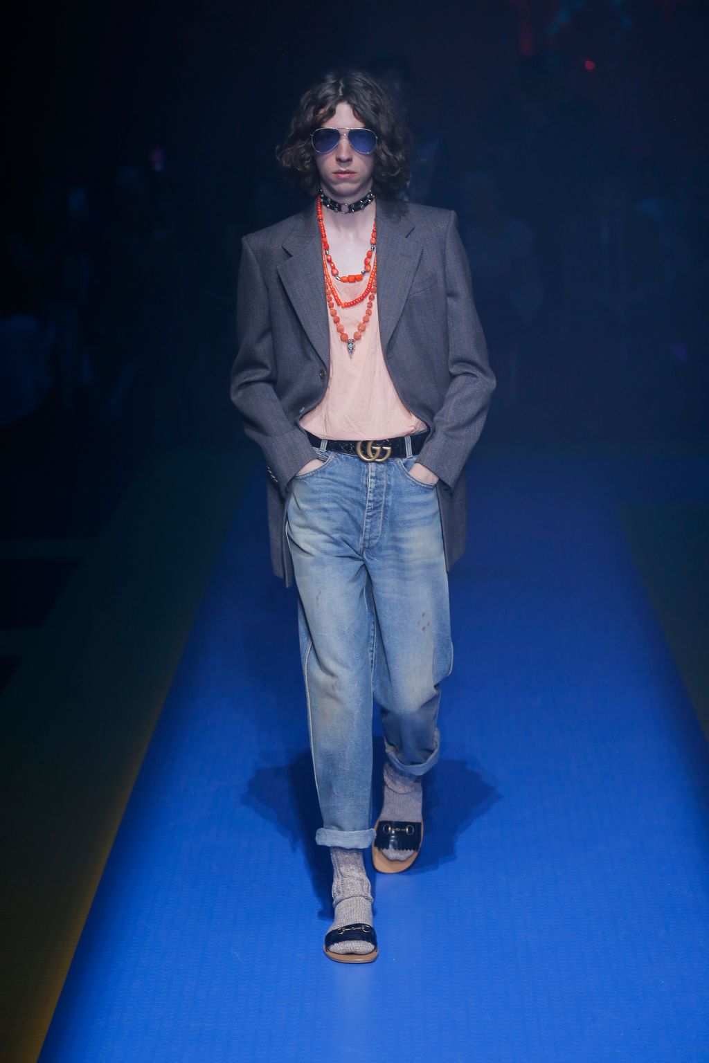 Fashion Week Milan Spring/Summer 2018 look 75 from the Gucci collection womenswear