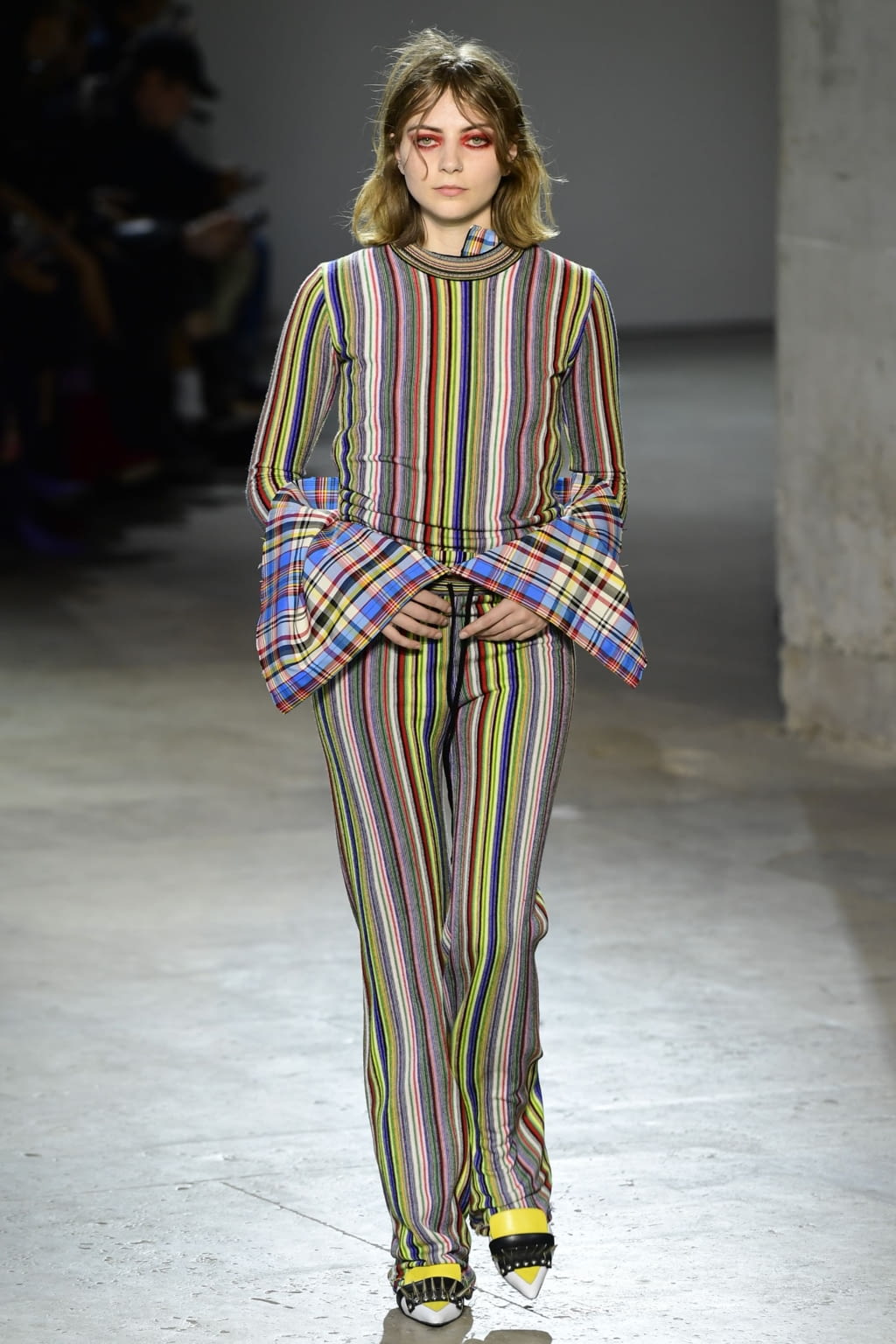 Fashion Week Paris Spring/Summer 2019 look 3 from the Marques' Almeida collection 女装