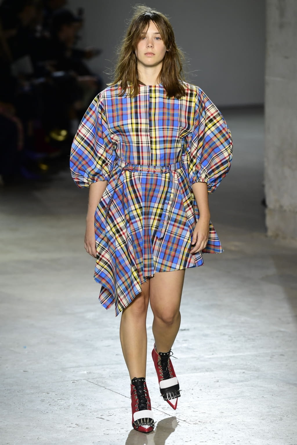 Fashion Week Paris Spring/Summer 2019 look 9 from the Marques' Almeida collection womenswear