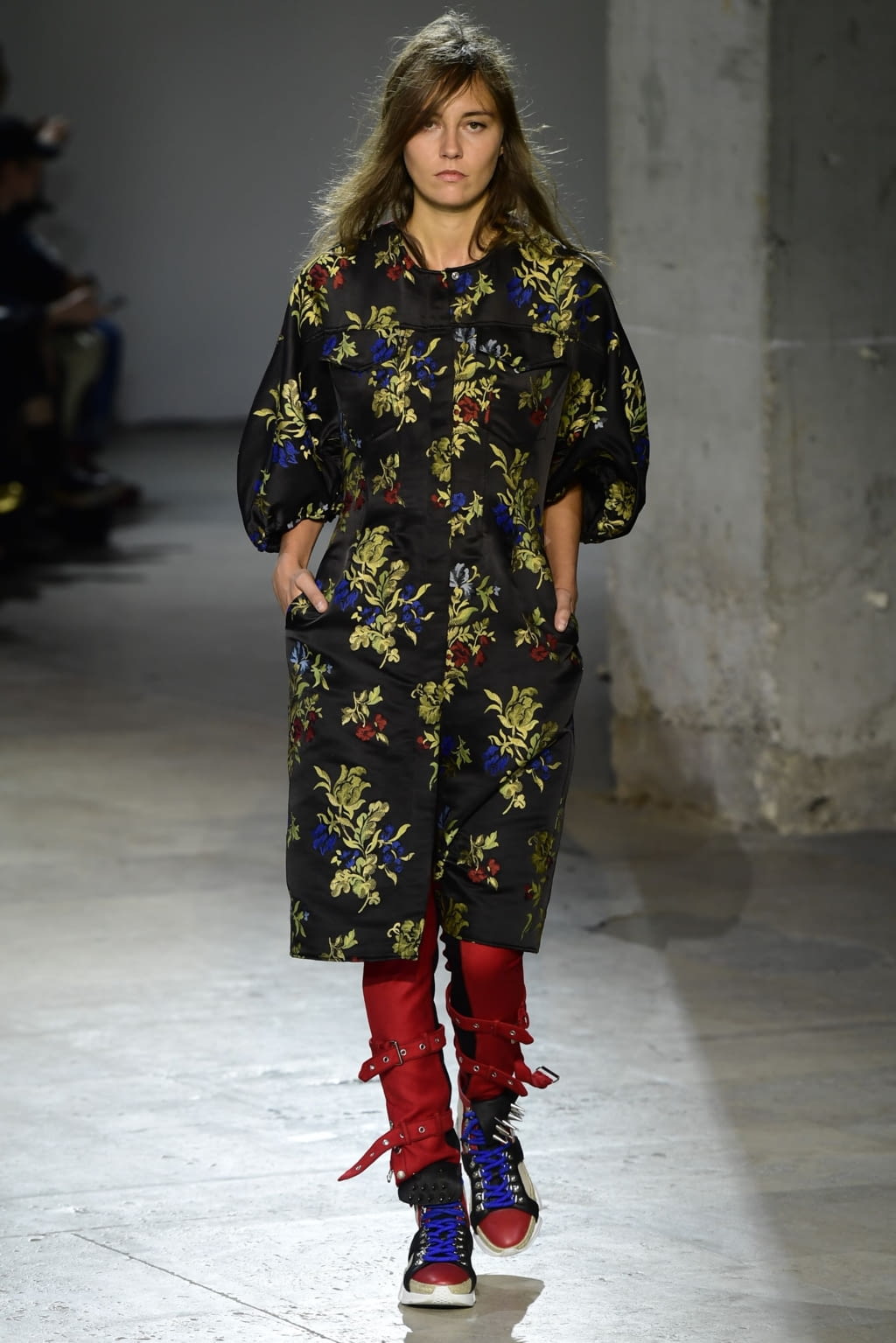 Fashion Week Paris Spring/Summer 2019 look 13 from the Marques' Almeida collection womenswear