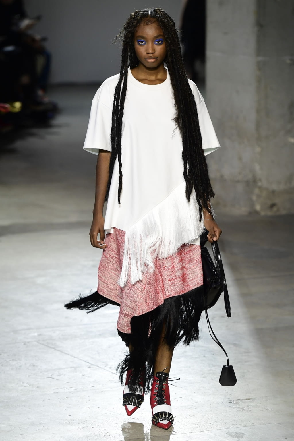 Fashion Week Paris Spring/Summer 2019 look 19 from the Marques' Almeida collection womenswear