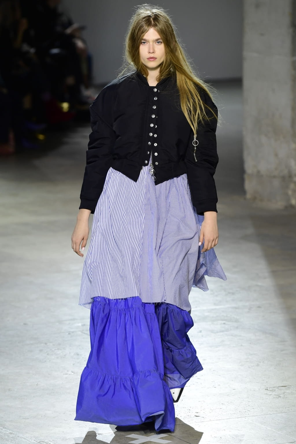 Fashion Week Paris Spring/Summer 2019 look 29 from the Marques' Almeida collection 女装