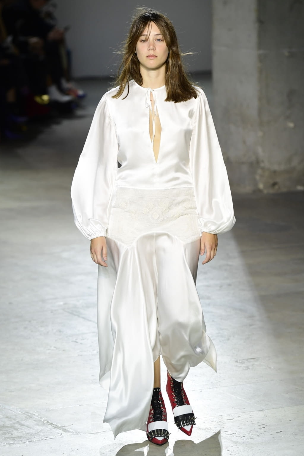 Fashion Week Paris Spring/Summer 2019 look 43 from the Marques' Almeida collection womenswear