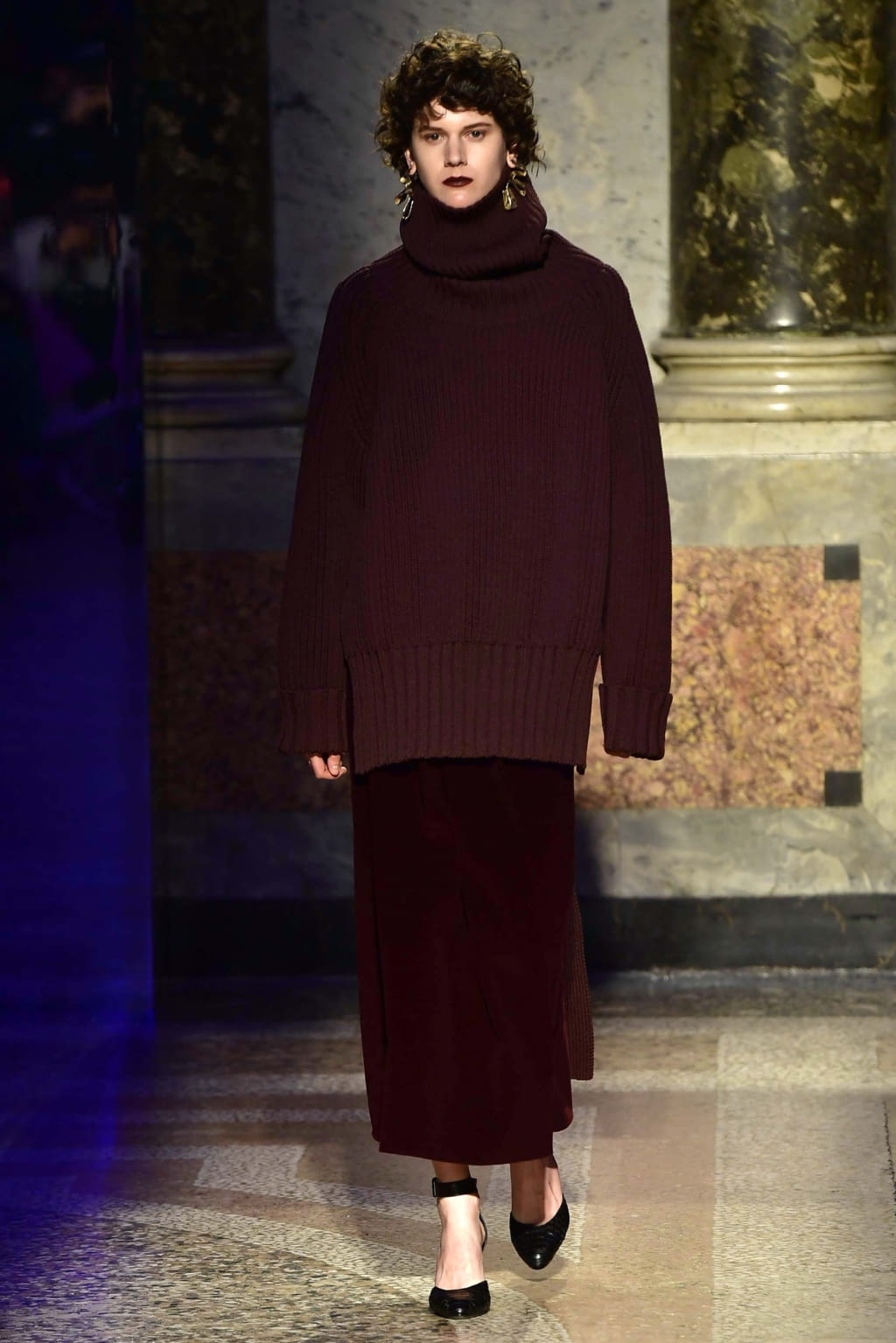 Fashion Week Milan Fall/Winter 2018 look 2 from the Anteprima collection 女装