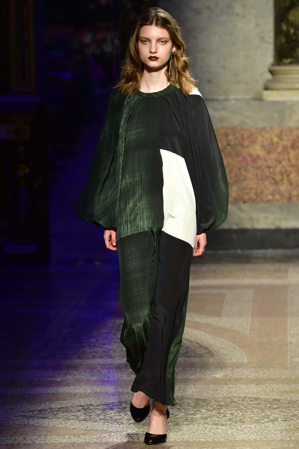 Fashion Week Milan Fall/Winter 2018 look 3 from the Anteprima collection womenswear
