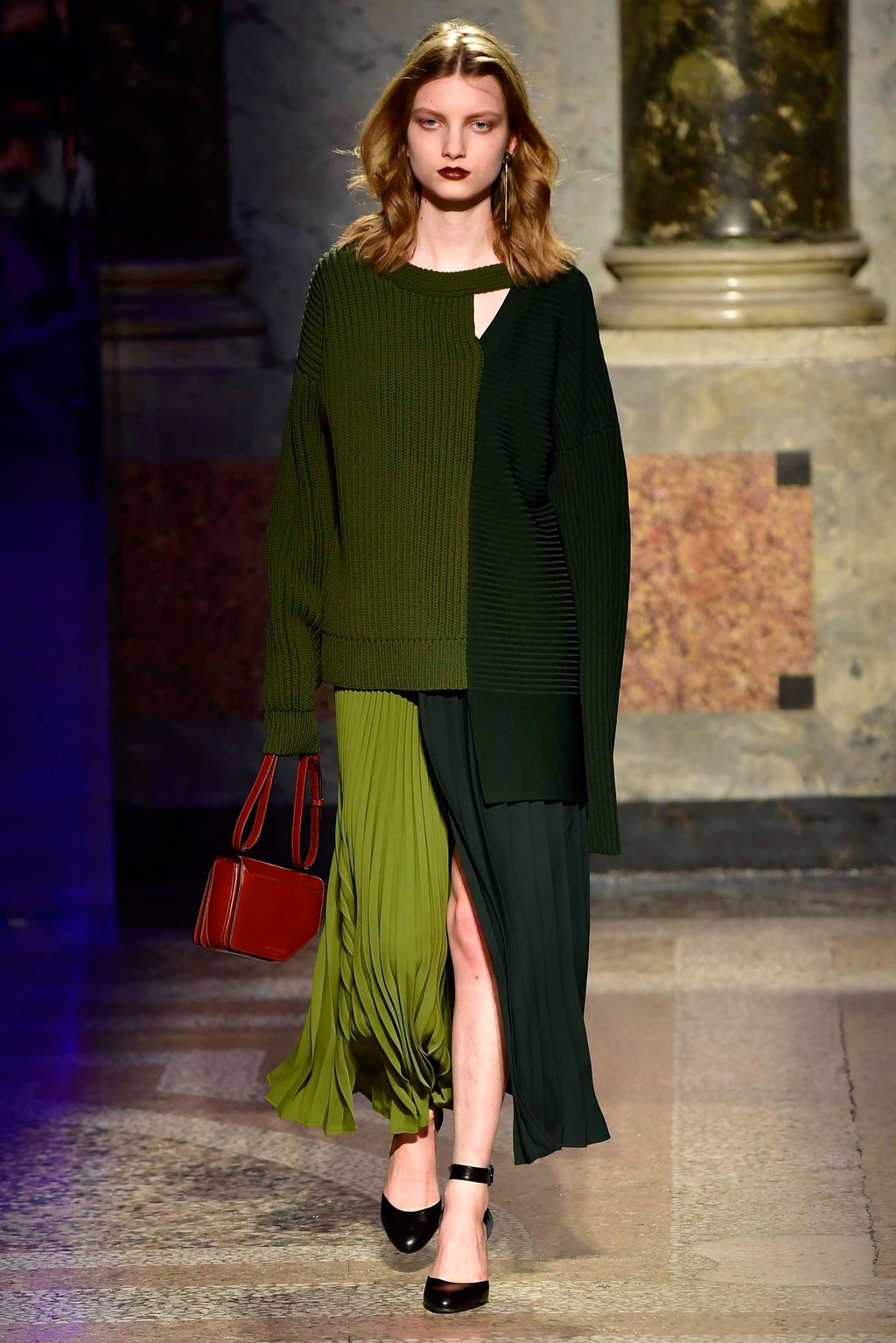 Fashion Week Milan Fall/Winter 2018 look 30 from the Anteprima collection 女装
