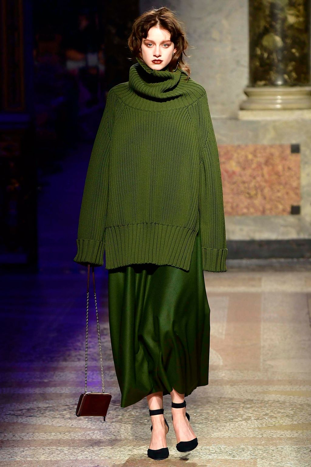 Fashion Week Milan Fall/Winter 2018 look 34 from the Anteprima collection womenswear