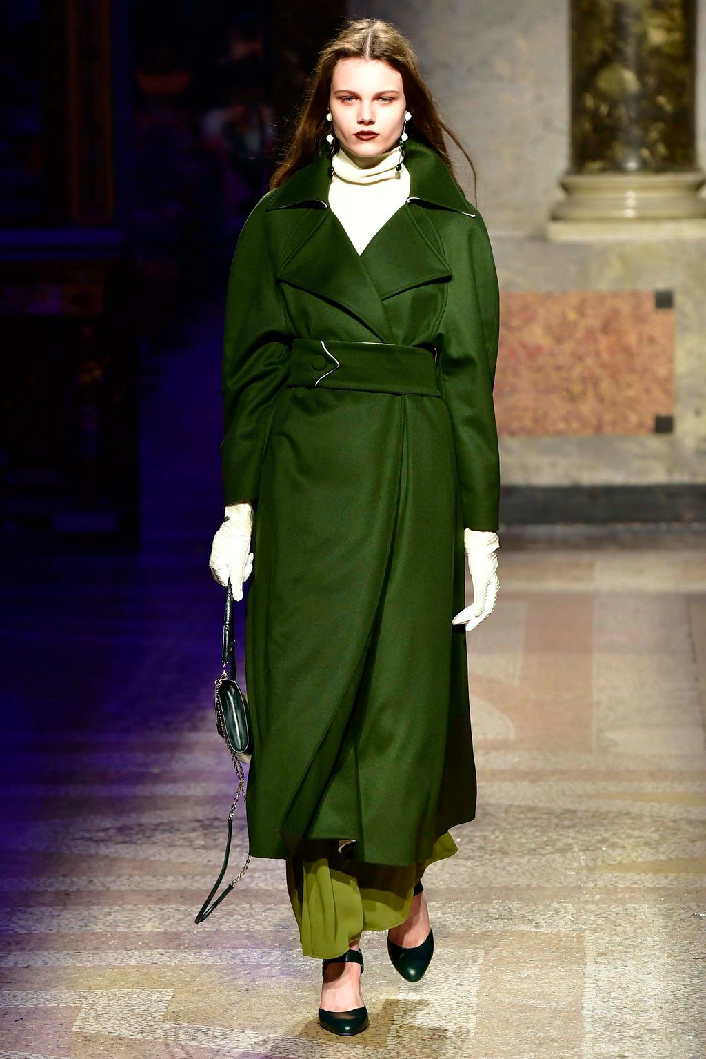 Fashion Week Milan Fall/Winter 2018 look 36 from the Anteprima collection womenswear