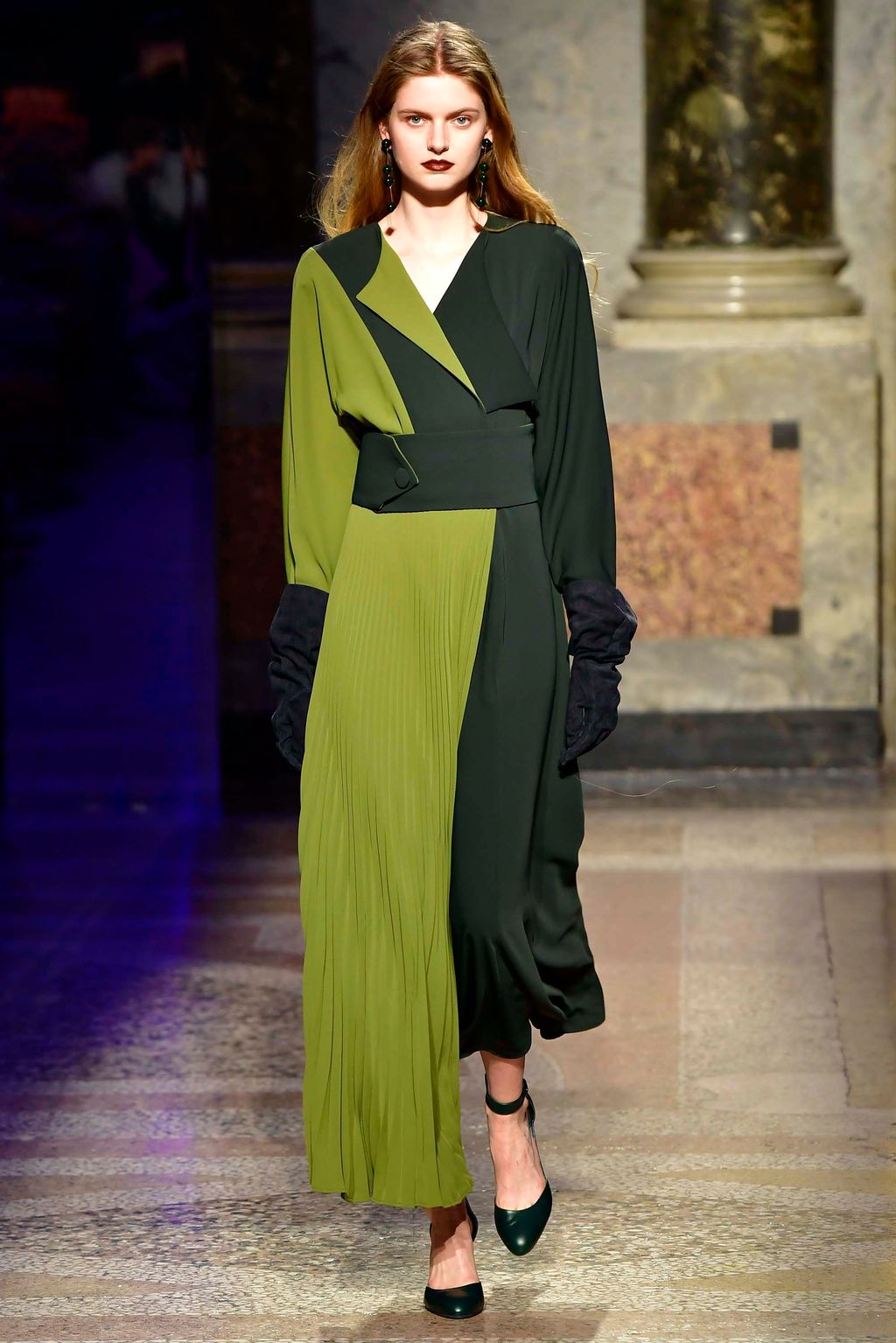 Fashion Week Milan Fall/Winter 2018 look 37 from the Anteprima collection womenswear