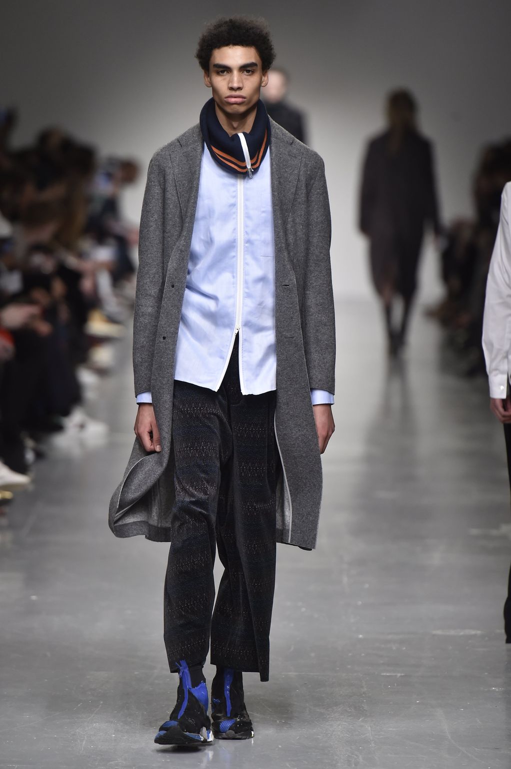 Fashion Week London Fall/Winter 2017 look 11 from the Casely-Hayford collection 男装