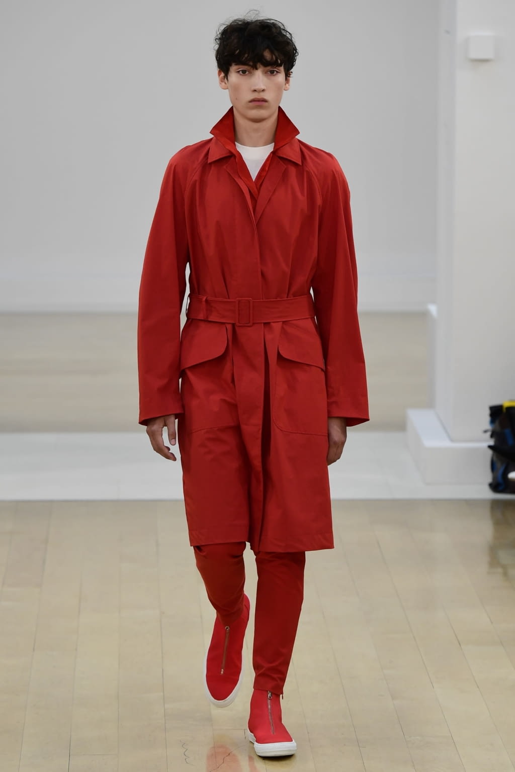 Fashion Week London Spring/Summer 2019 look 5 from the Jasper Conran collection 女装