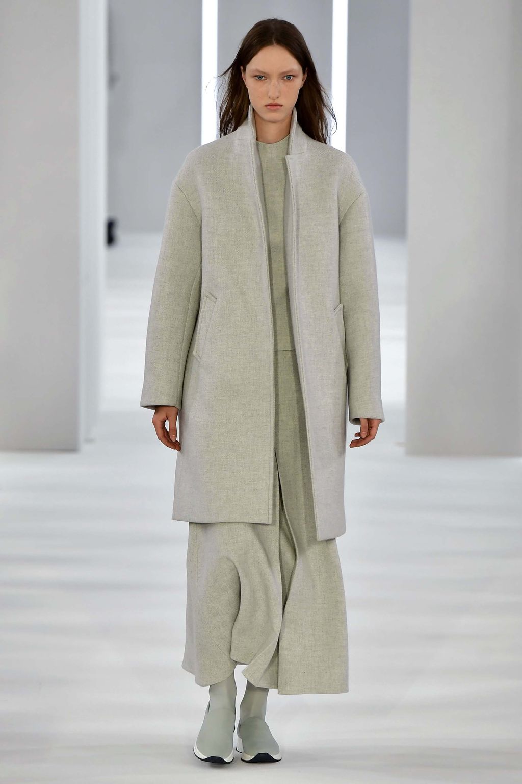 Fashion Week London Fall/Winter 2018 look 19 from the Jasper Conran collection 女装