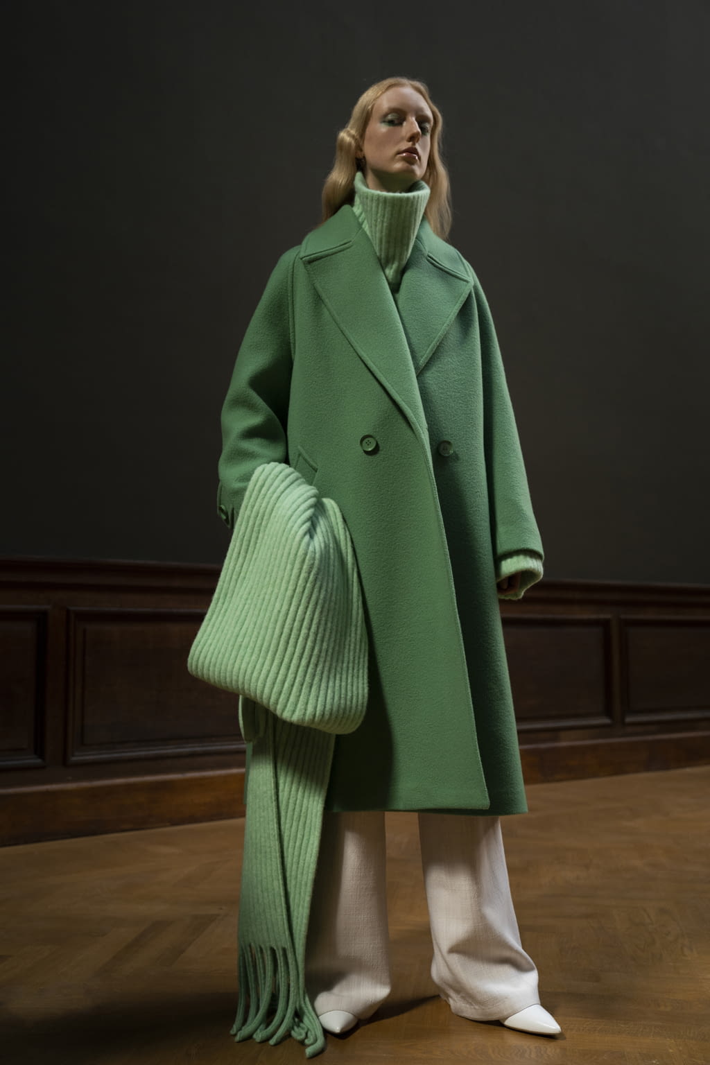 Fashion Week Paris Fall/Winter 2021 look 28 from the Christian Wijnants collection womenswear