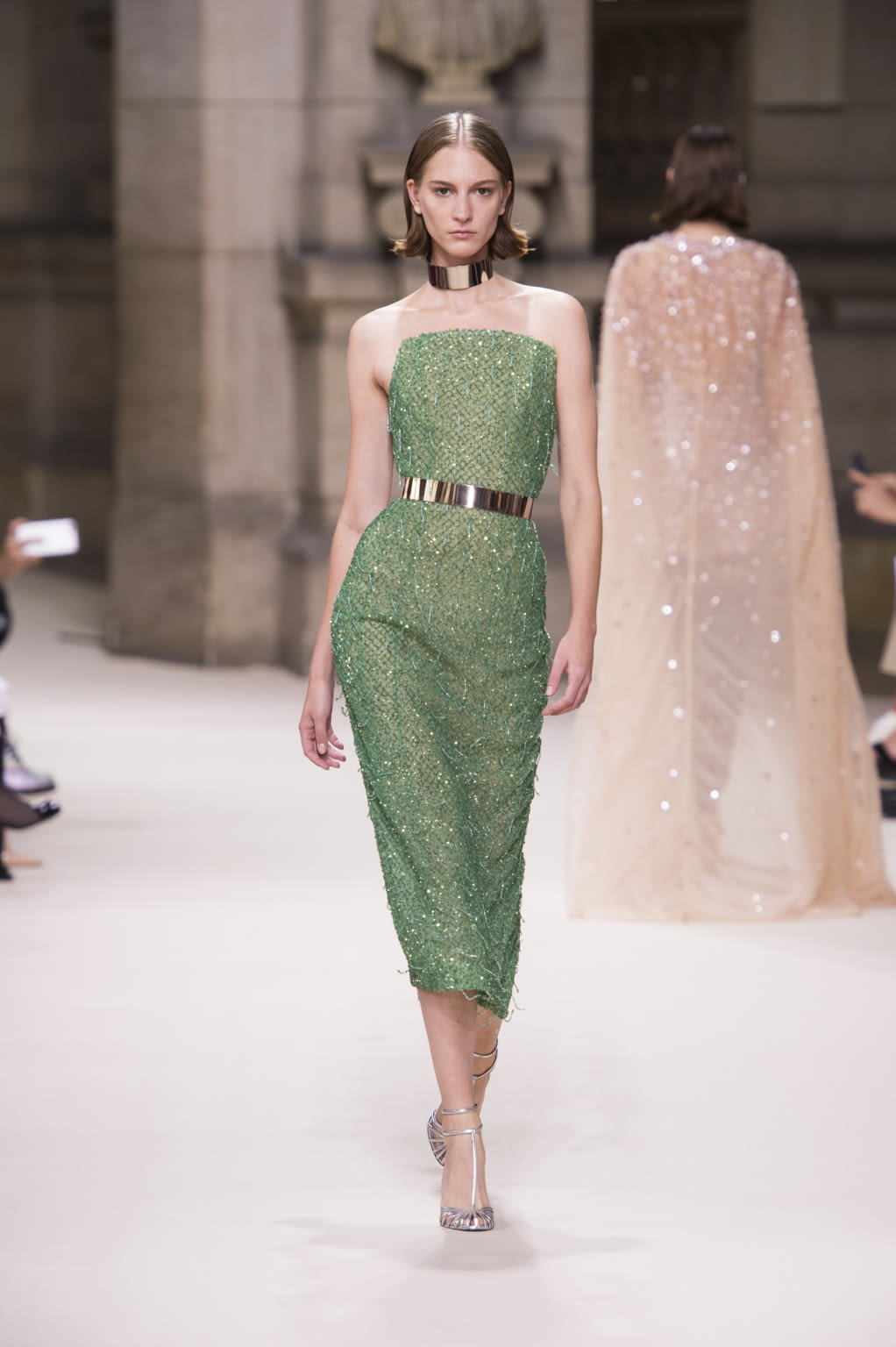 Fashion Week Paris Fall/Winter 2018 look 4 from the Galia Lahav collection 高级定制