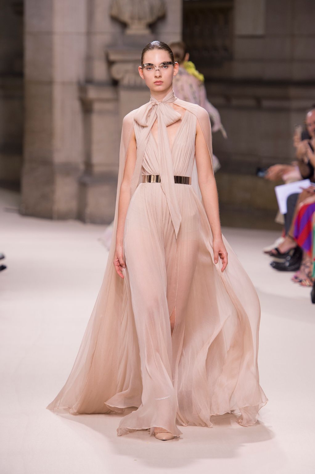 Fashion Week Paris Fall/Winter 2018 look 16 from the Galia Lahav collection couture