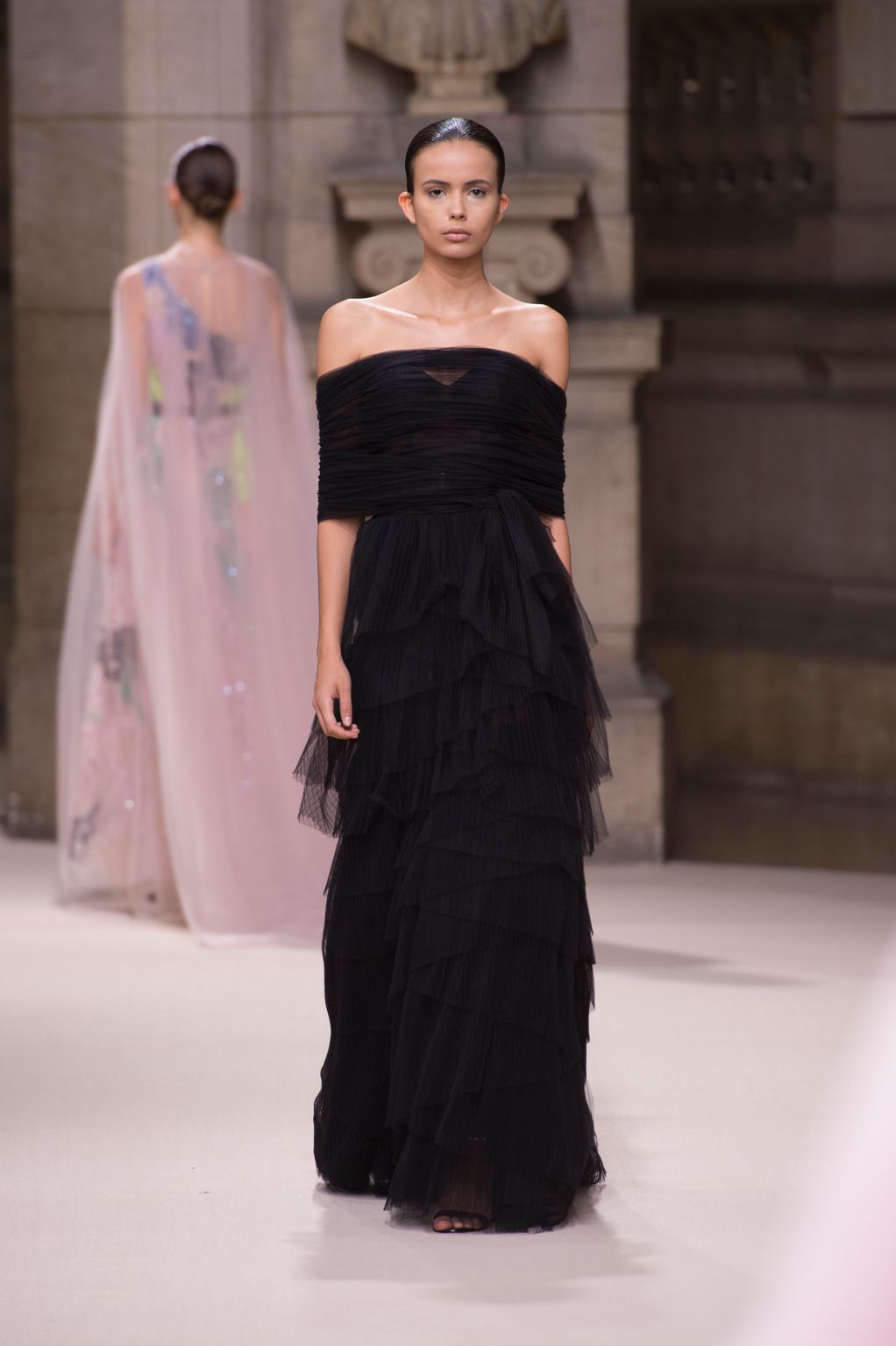 Fashion Week Paris Fall/Winter 2018 look 30 from the Galia Lahav collection couture
