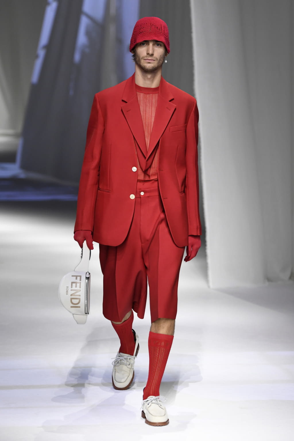 Fashion Week Milan Spring/Summer 2021 look 55 from the Fendi collection 女装