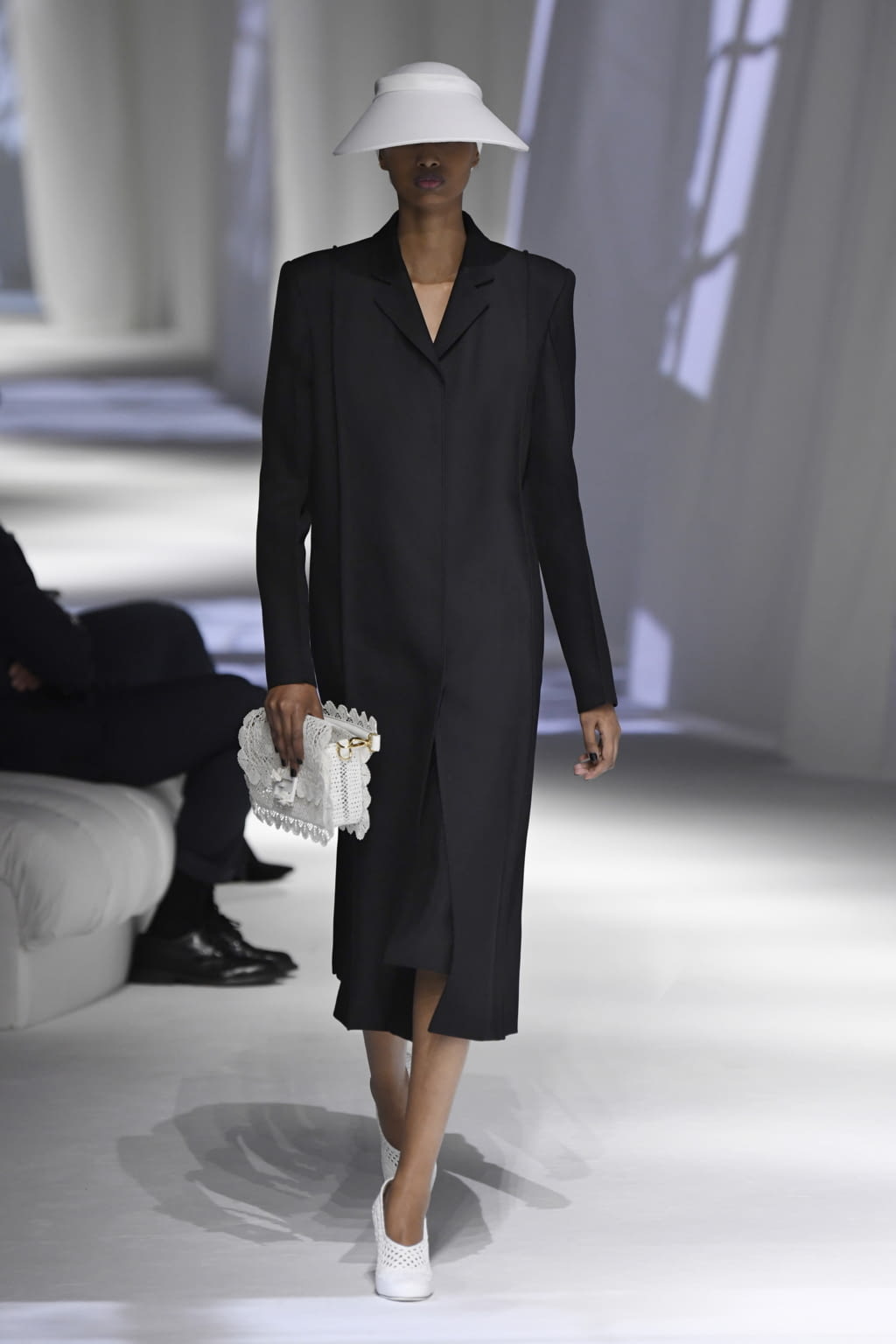 Fashion Week Milan Spring/Summer 2021 look 56 from the Fendi collection 女装