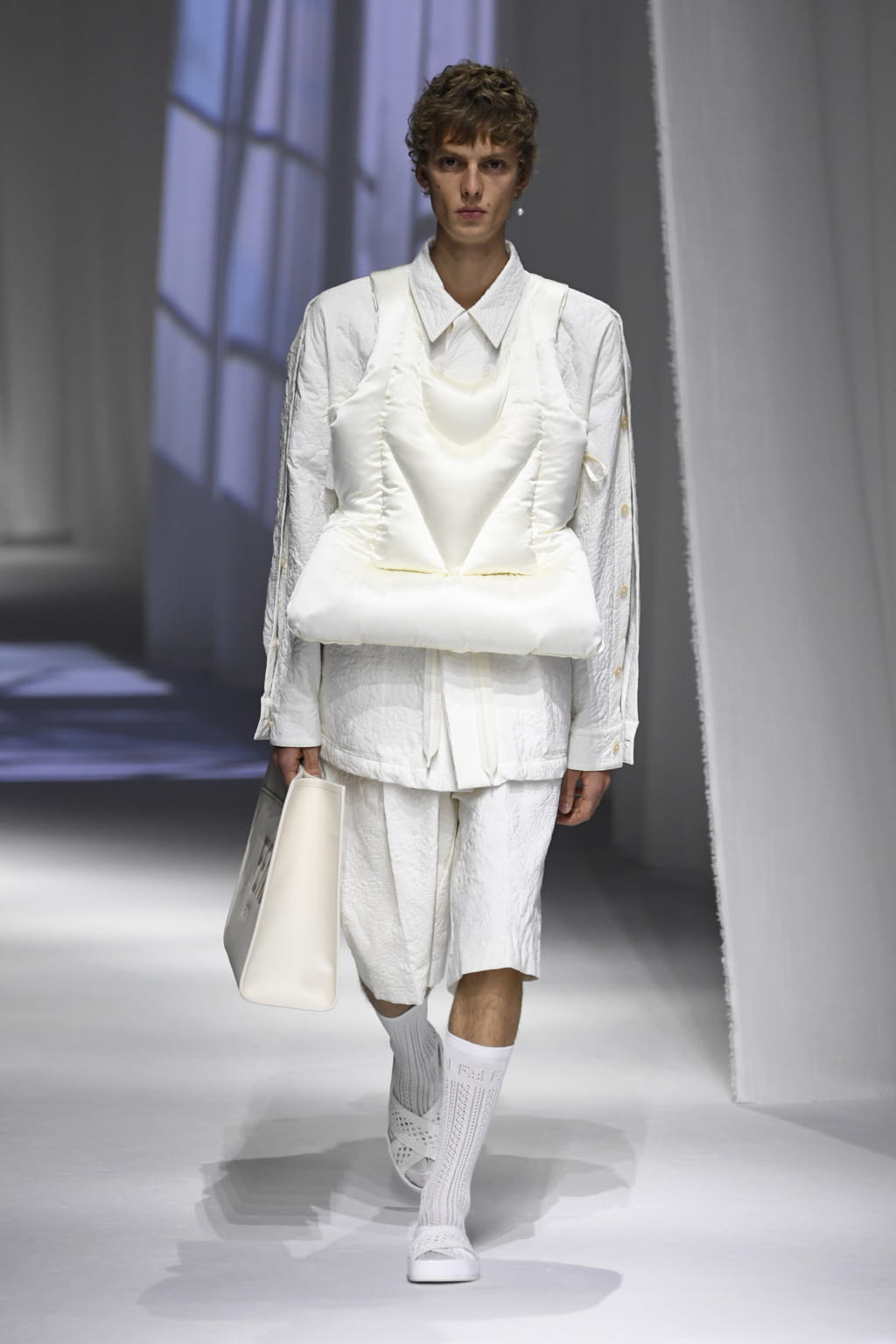 Fashion Week Milan Spring/Summer 2021 look 65 de la collection Fendi womenswear