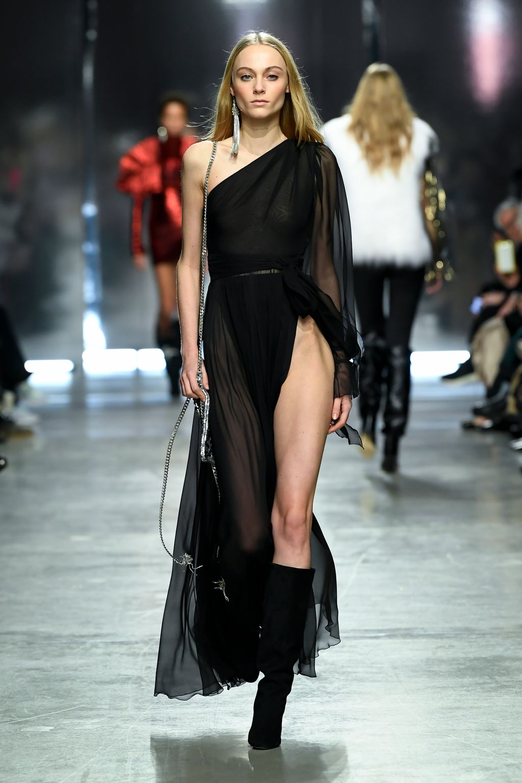 Fashion Week Paris Fall/Winter 2020 look 27 from the Ingie Paris collection womenswear