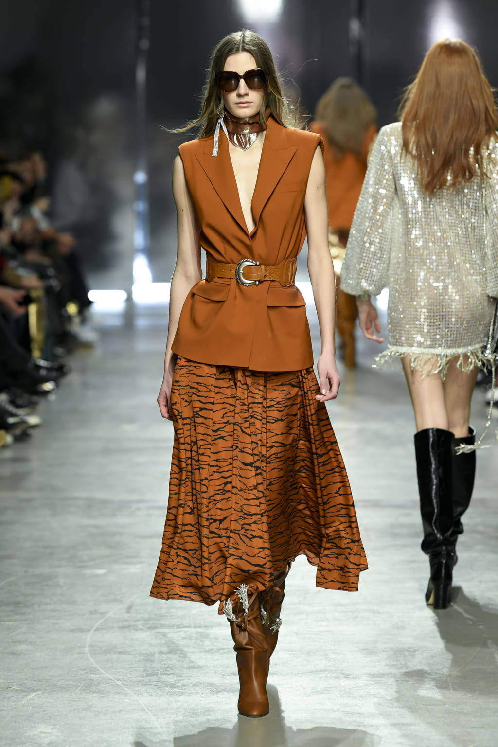 Fashion Week Paris Fall/Winter 2020 look 34 de la collection Ingie Paris womenswear