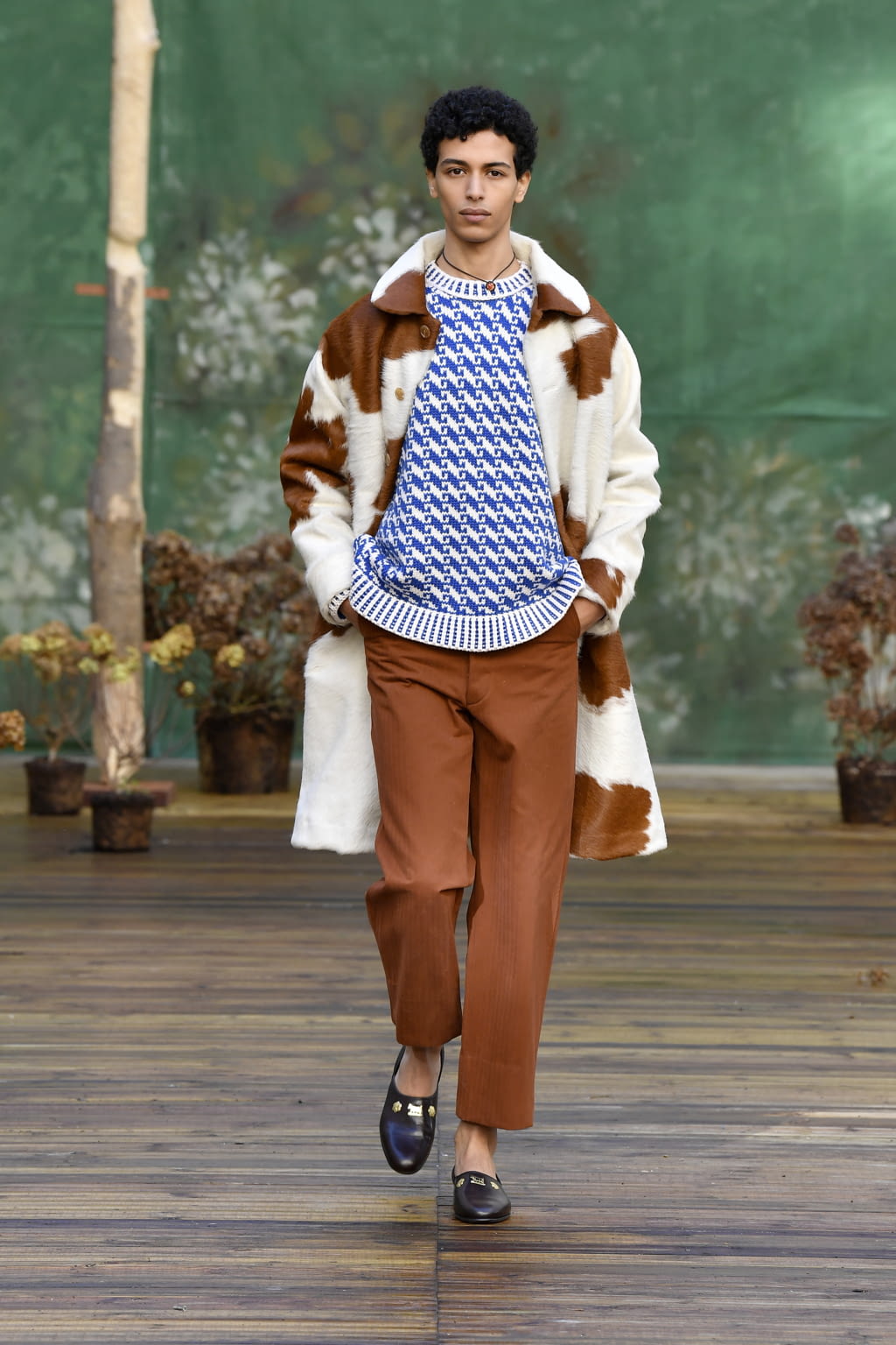 Fashion Week Paris Fall/Winter 2020 look 7 from the Bode collection menswear