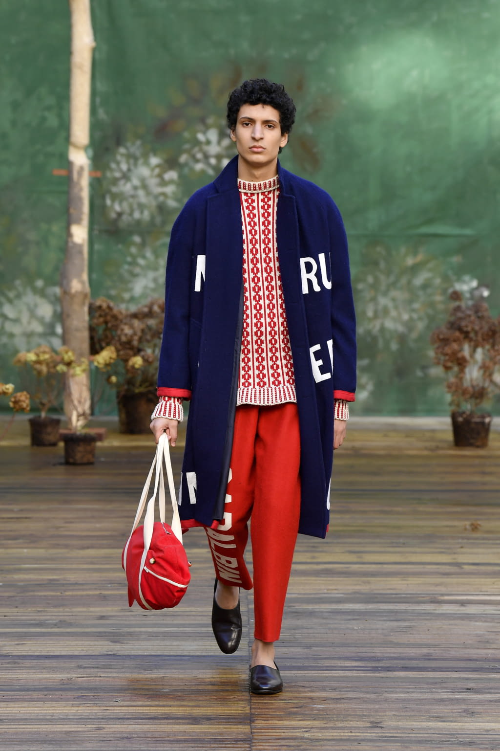 Fashion Week Paris Fall/Winter 2020 look 22 from the Bode collection 男装