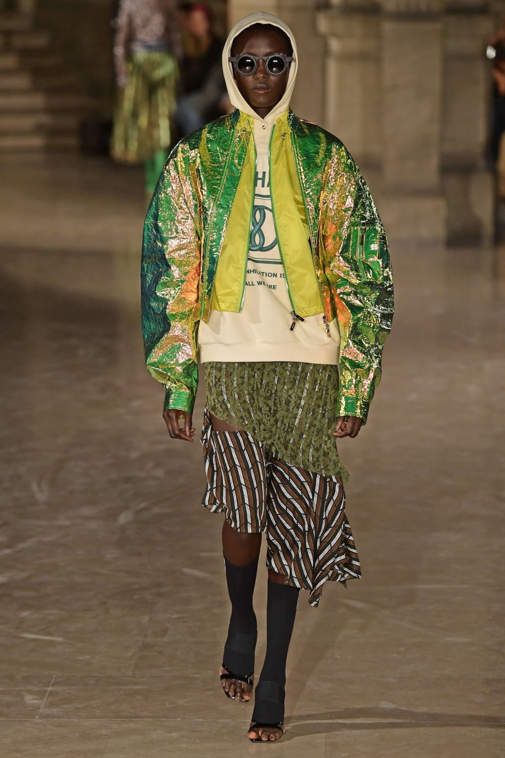 Fashion Week Paris Spring/Summer 2019 look 13 from the Masha Ma collection 女装