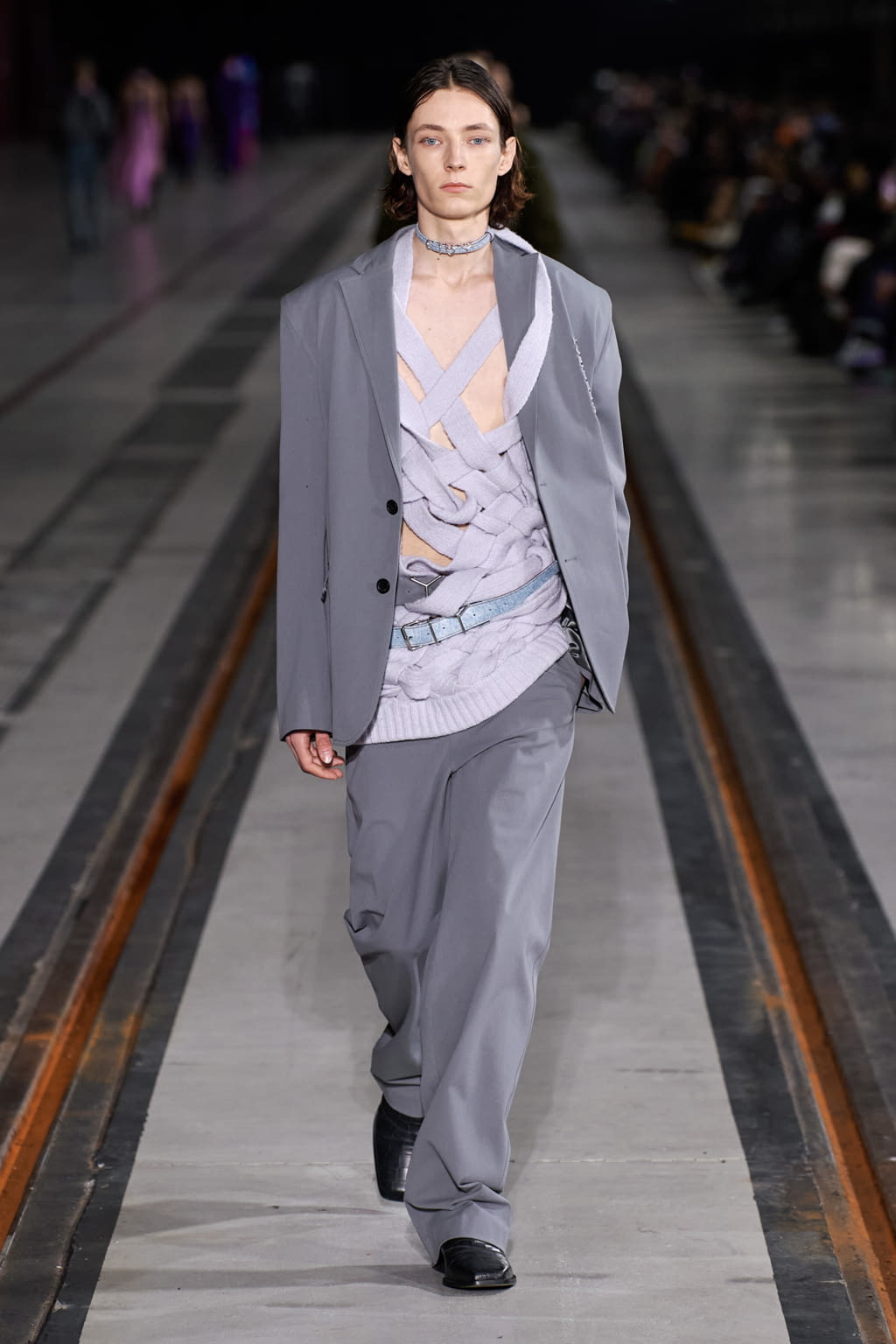 Fashion Week Paris Fall/Winter 2022 look 23 from the Y/PROJECT collection menswear