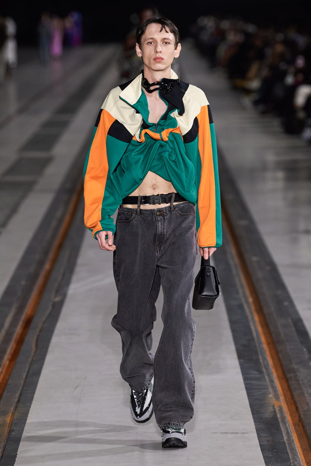 Fashion Week Paris Fall/Winter 2022 look 26 from the Y/PROJECT collection menswear