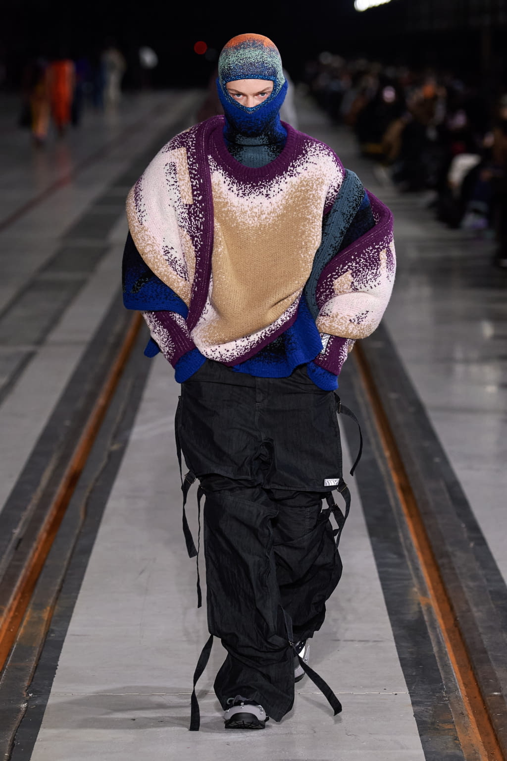 Fashion Week Paris Fall/Winter 2022 look 40 from the Y/PROJECT collection 男装
